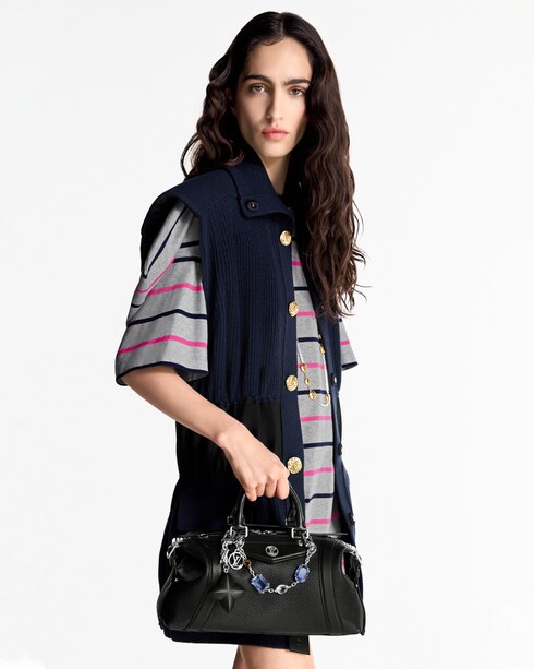 S00 Accessories Key Holders and Bag Charms Leather Flower Key Chain | Louis Vuitton ®